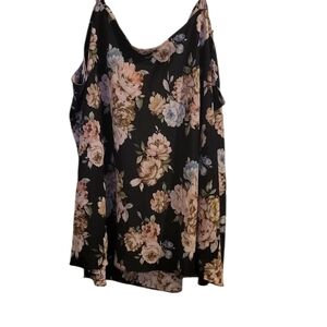 Torrid Floral Black Sleeveless Top NWOT Size 4